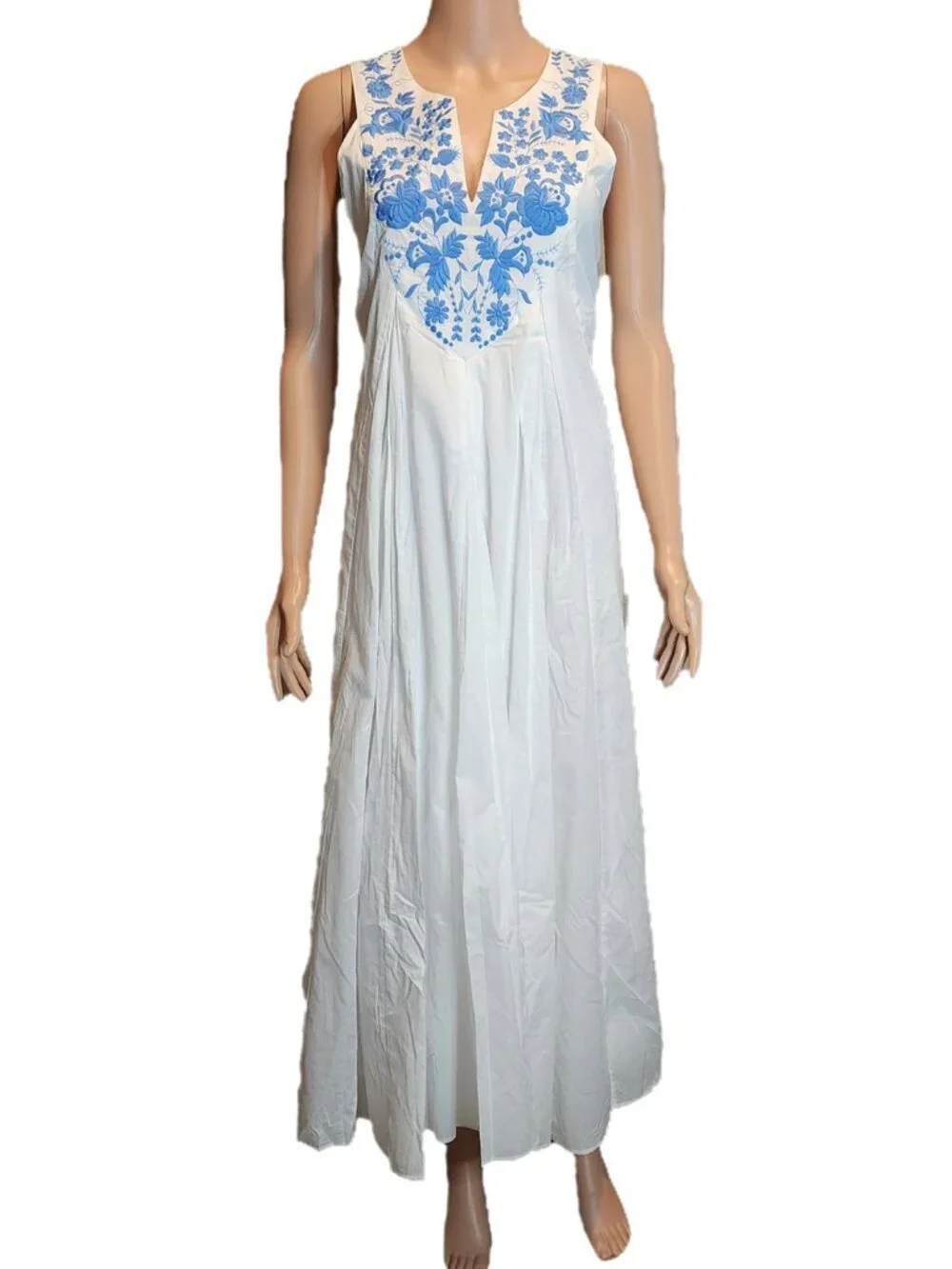 Tuckernuck White Cyprus Maxi Dress Med Coastal Resort Vacation NWT - Picture 2 of 11